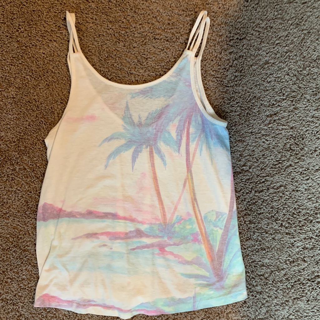 Roxy Tank